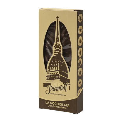 Gianduja-Schokoladentafel mit ganzen Haselnüssen