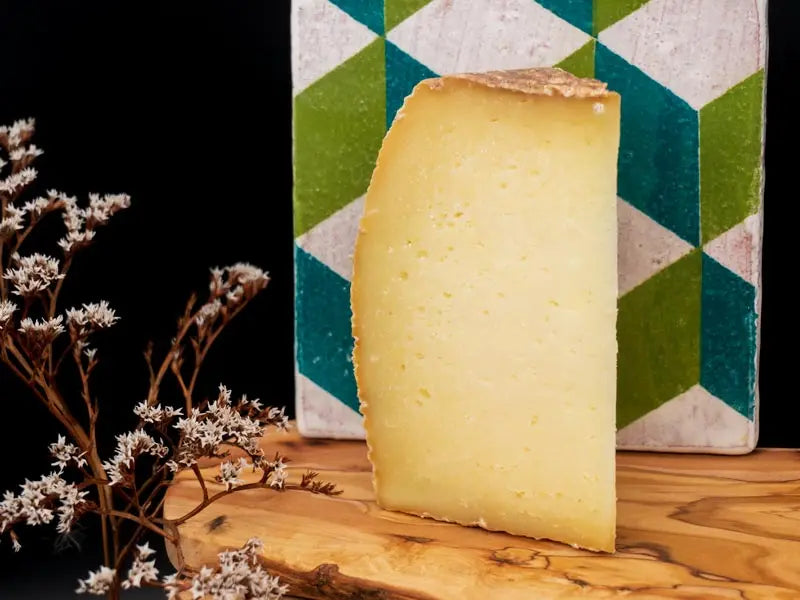 Probierpaket sizilianische Käse mit Taralli